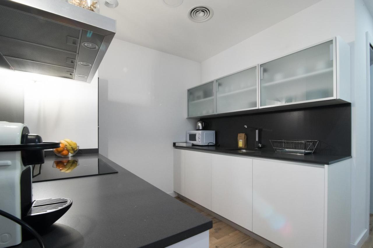 Apartamentos Almada Zaragoza Dış mekan fotoğraf