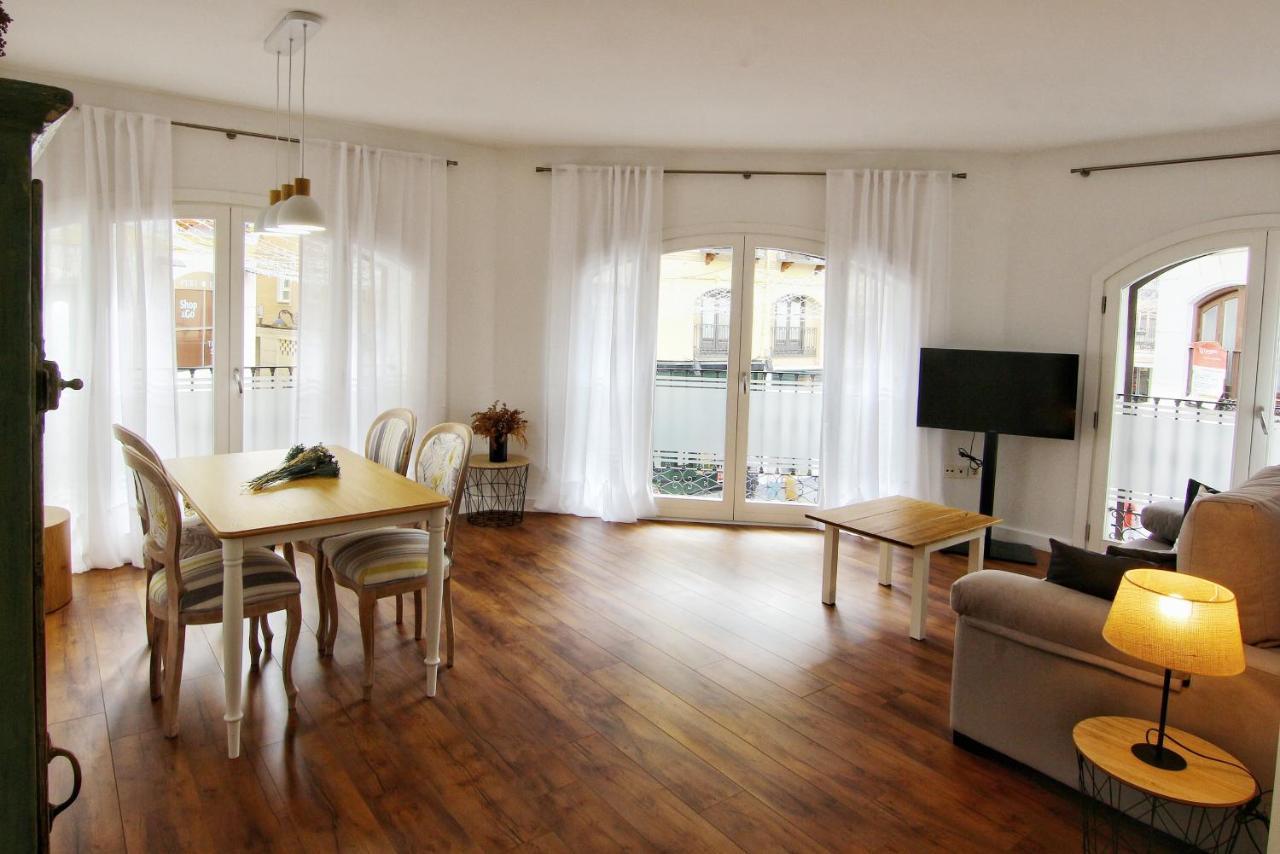 Apartamentos Almada Zaragoza Dış mekan fotoğraf