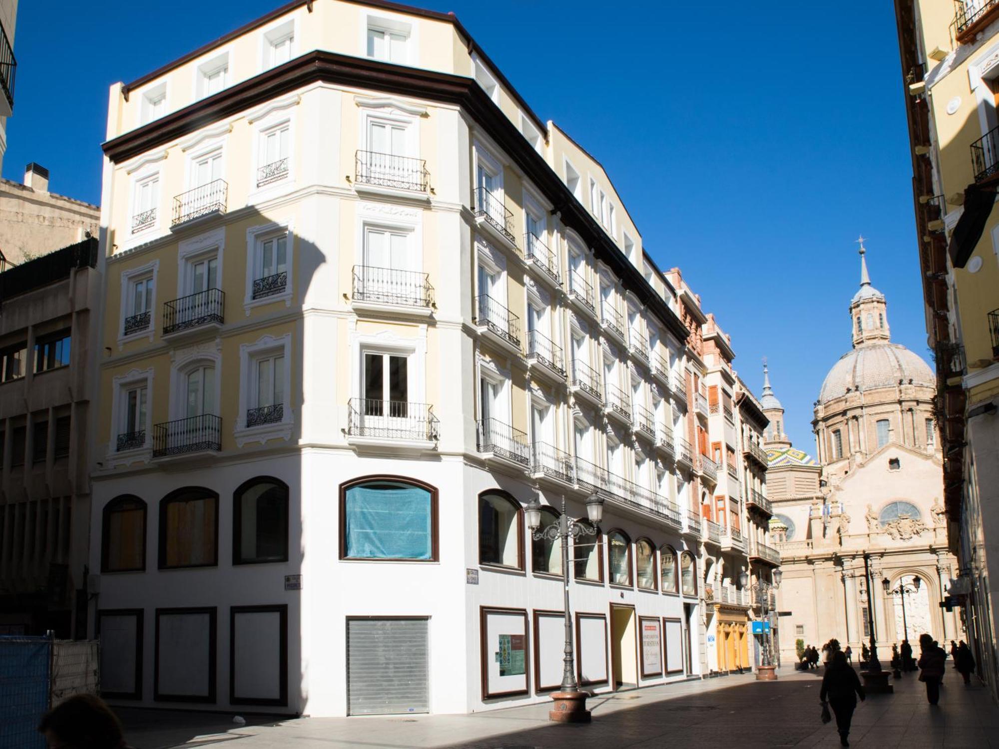 Apartamentos Almada Zaragoza Dış mekan fotoğraf