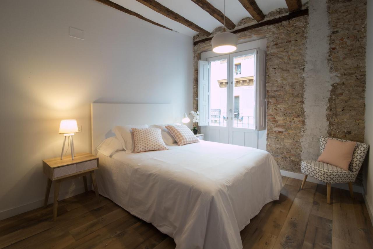 Apartamentos Almada Zaragoza Dış mekan fotoğraf