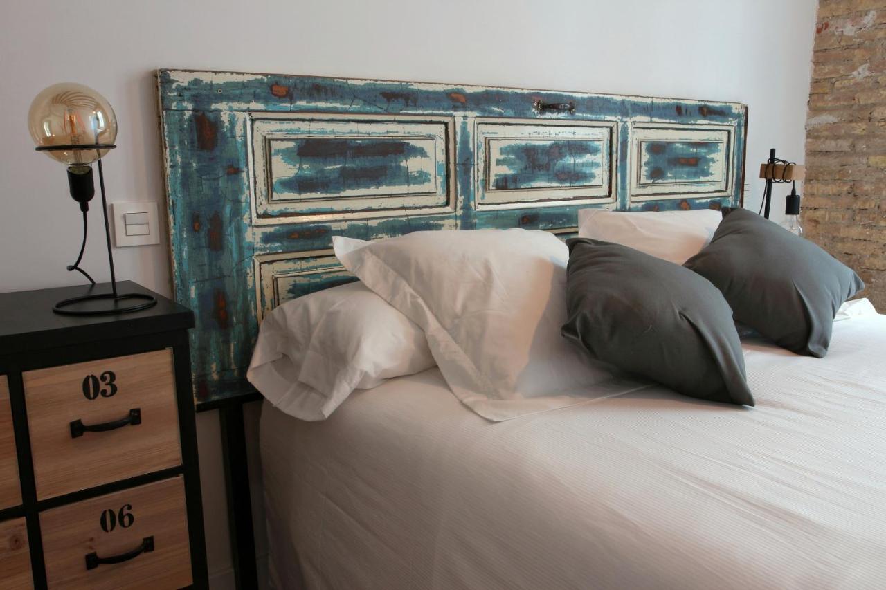 Apartamentos Almada Zaragoza Dış mekan fotoğraf